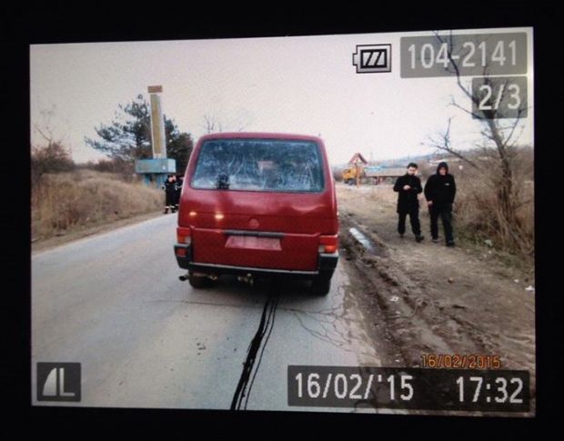Şi-a parcat maşina în faţa porţii, iar ce a urmat l-a şocat