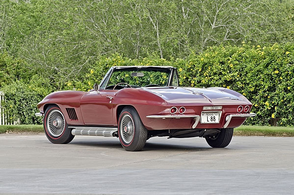 Acesta e cel mai scump Chevrolet Corvette vândut vreodată la o licitaţie
