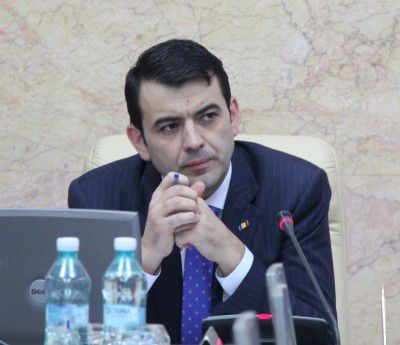 7 mimici ale Premierului Gaburic