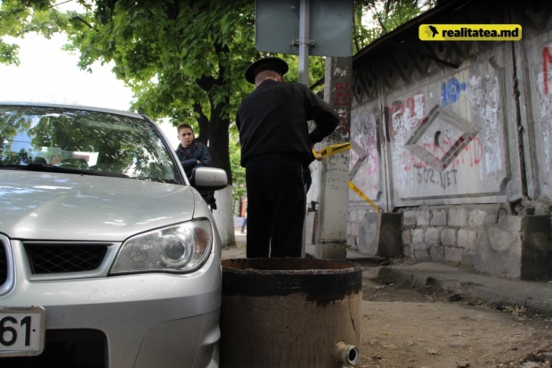 По факту разрыва водопровода в центре Кишинева начнется служебное расследование