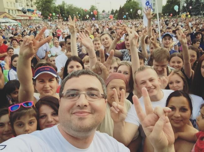 Renato Usatîi a căzut pradă tendinței "Selfie"