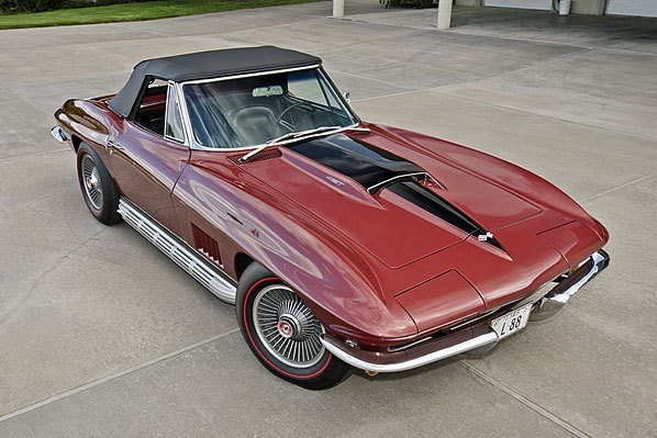Acesta e cel mai scump Chevrolet Corvette vândut vreodată la o licitaţie