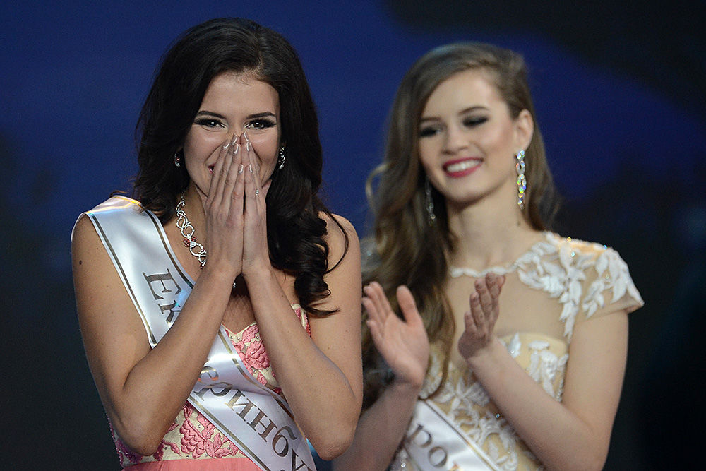 A fost aleasă Miss Rusia 2015. Fata a primit 3 milioane de ruble și un automobil