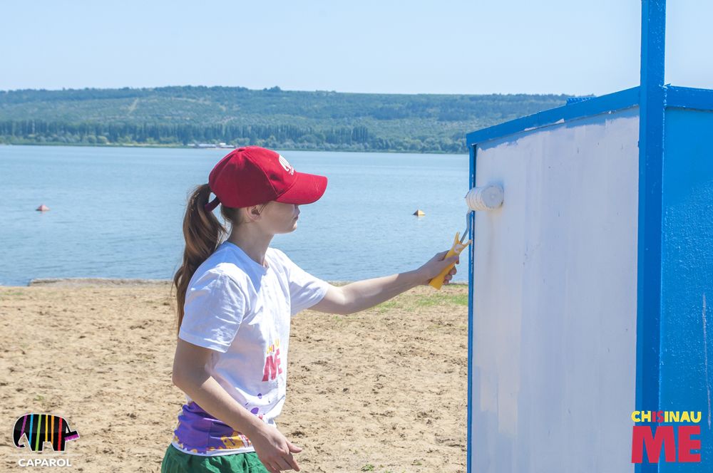 Команда Sporter восстановила пляж Гидигича вместе с Chisinau is ME