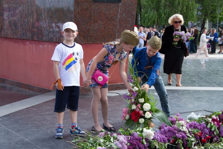 Свыше тысячи человек приняли участие в акции «Бессмертный полк» в Кишиневе