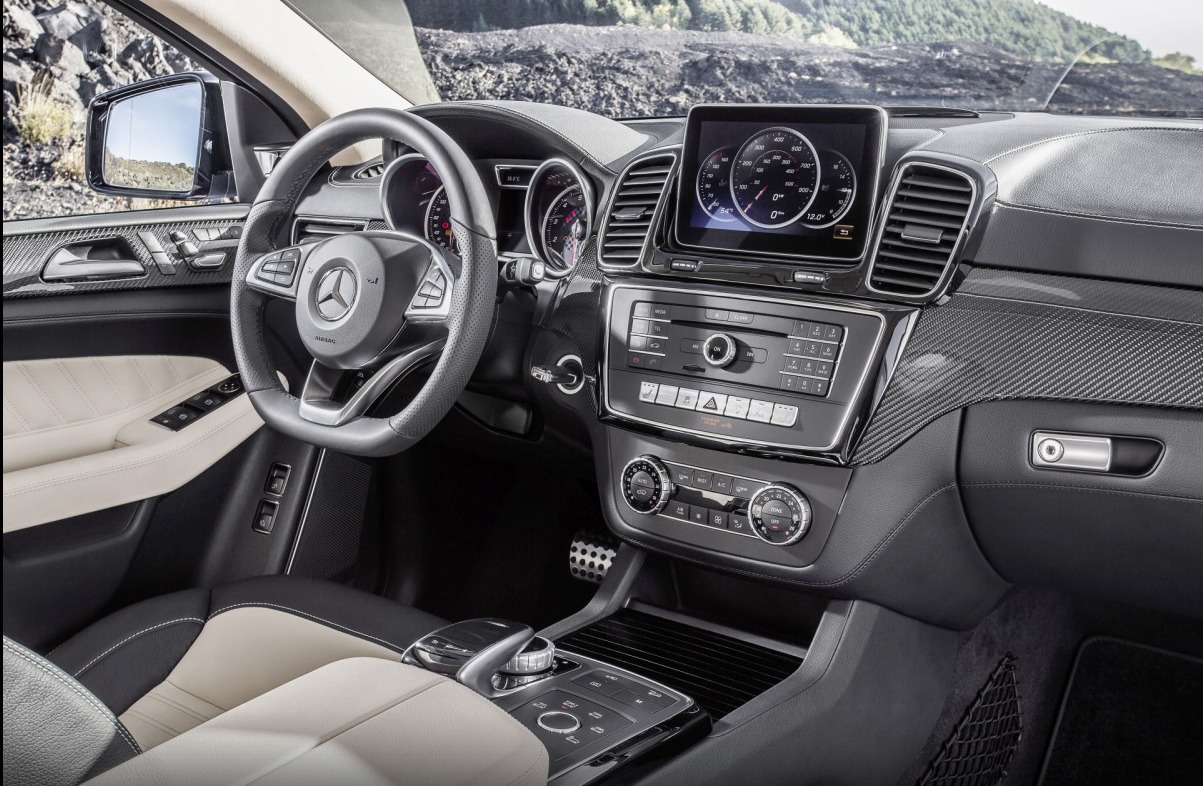 Mercedes-Benz официально представил конкурента BMW X6