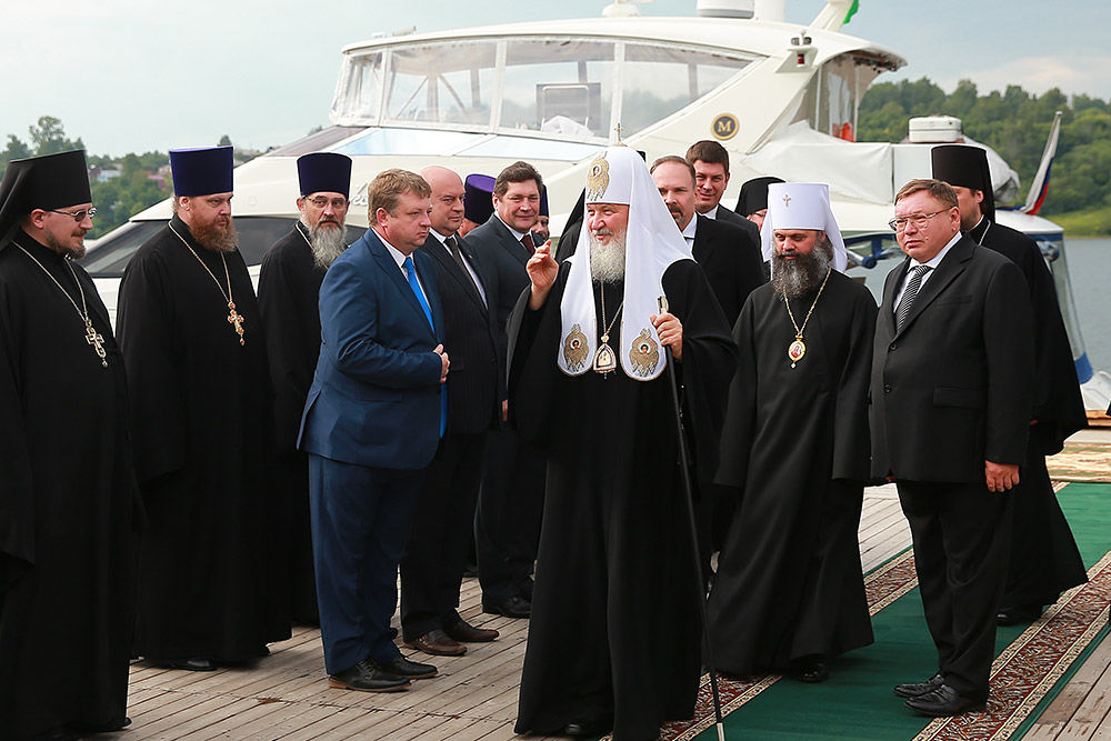 Cu ce iaht se plimbă Patriarhul Moscovei și al întregii Rusii