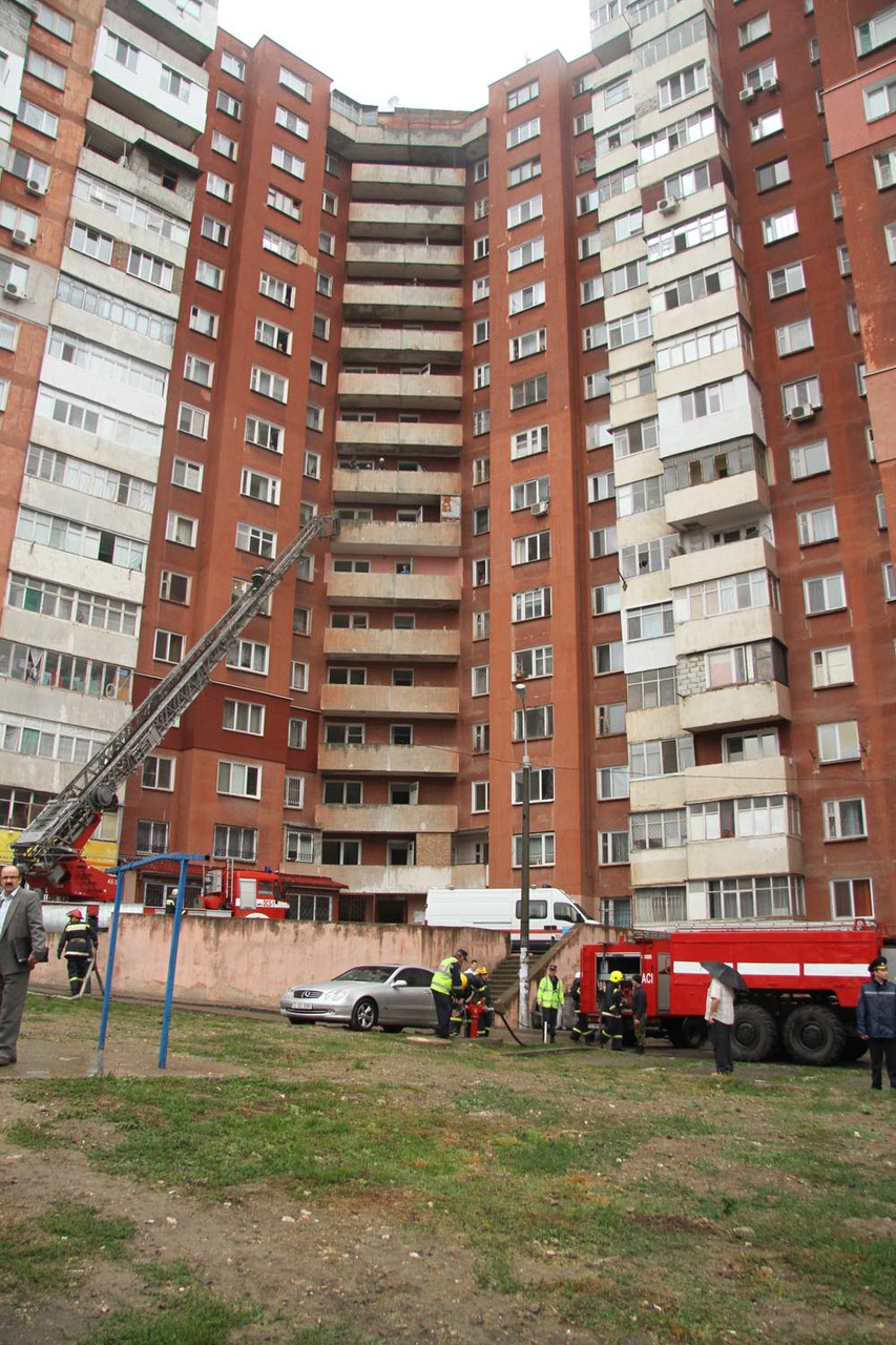 Жителей Ботаники напугали внезапными учениями
