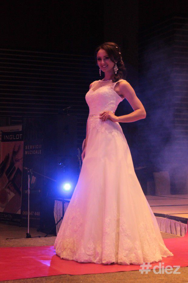 В Кишиневе выбрали самую красивую и талантливую студентку ASEMа