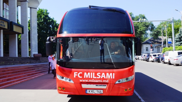 Илан Шор купил автобус за 200 тыс евро для ФК "Milsami"