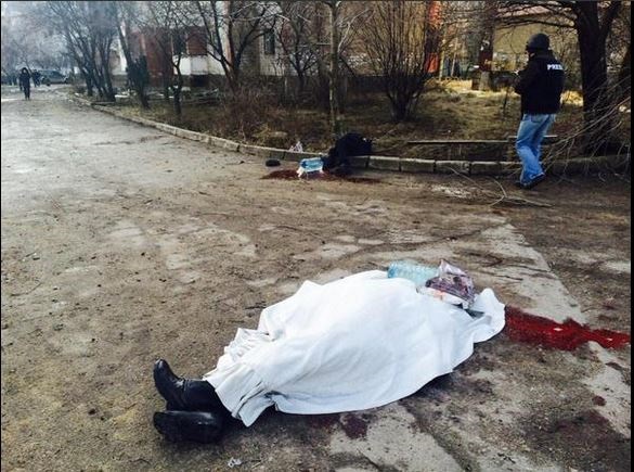 В Донецке снаряд попал в больницу, есть жертвы