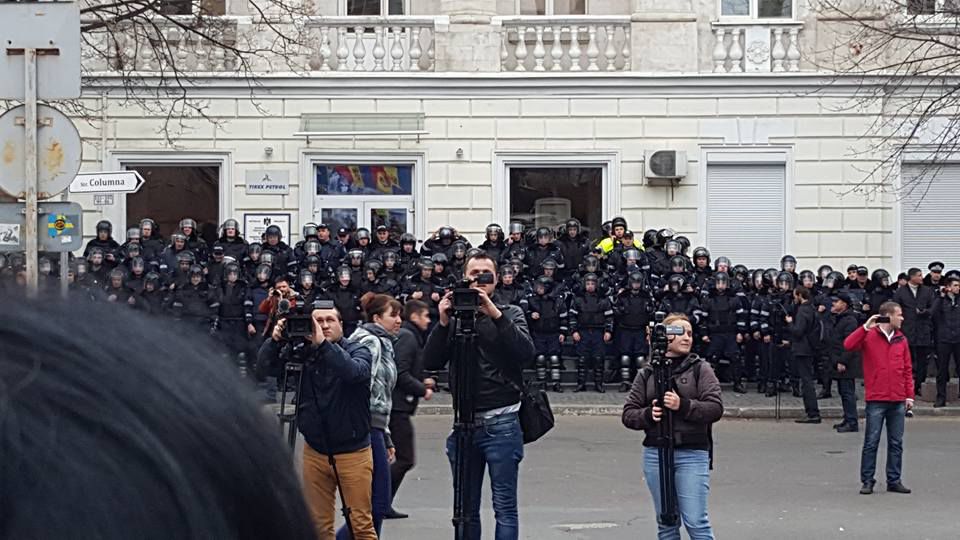 Многотысячный митинг «Нашей Партии»: «Долой Тимофти!»