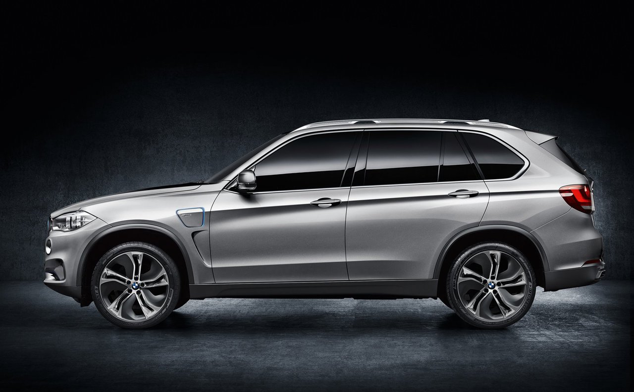 BMW официально подтвердил разработку внедорожника Х7