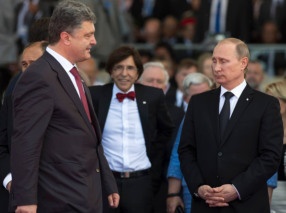 Путин одобрил выбор украинского народа после 15-минутной беседы с Порошенко