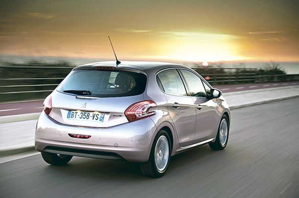Peugeot 208: Re-generarea