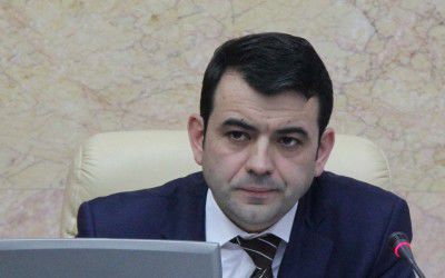 7 mimici ale Premierului Gaburic