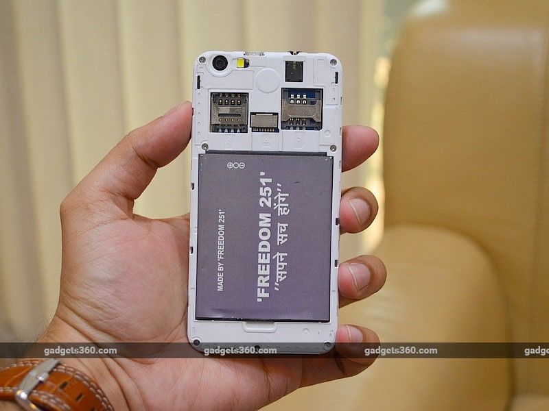 Cel mai ieftin smartphone din lume costă doar patru dolari