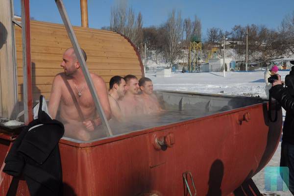 В Тирасполе проходят крещенские купания