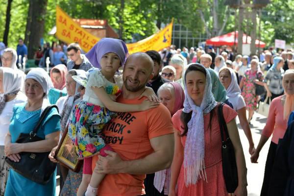 Marșul tăcerii, pentru păstrarea valorile familiei tradiționale