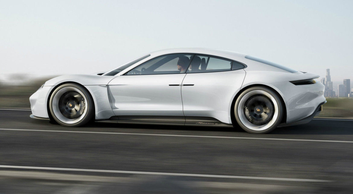 Porsche ar putea lansa cea mai frumoasă mașină electrică