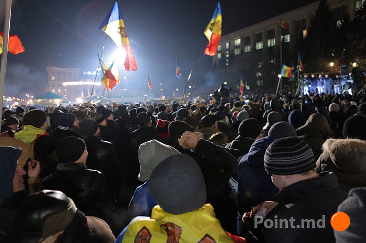 В четверг в Кишиневе продолжаются протесты против назначения правительства