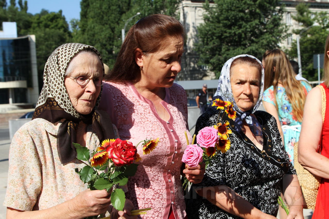 Состоялась церемония возложения цветов в память о жертвах второй волны депортации