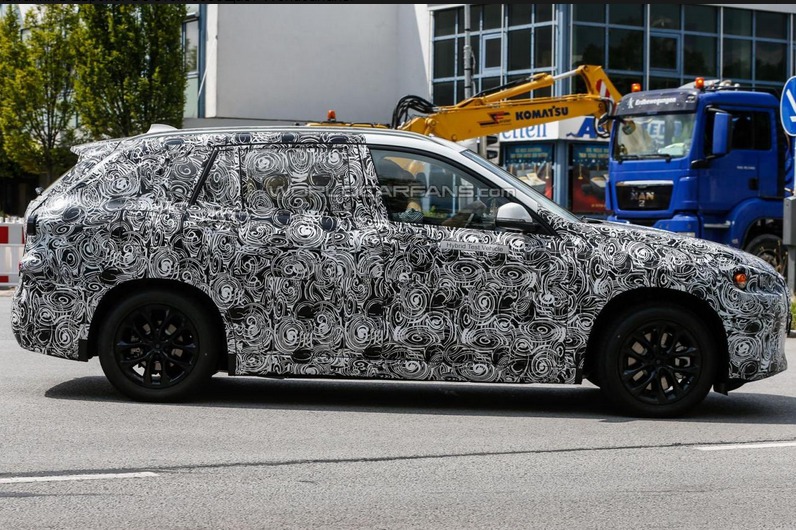 В Германии заметили неизвестную модель BMW