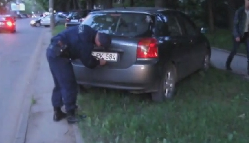 В Кишинёве прохожий заставил автохама перепарковать своё авто