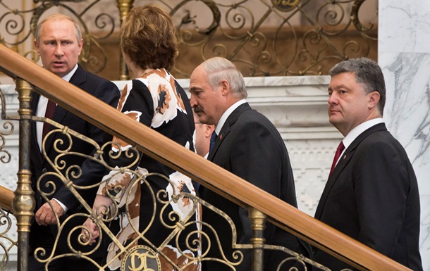 Путин и Порошенко обменялись приветствиями и пожали друг другу руки в Минске