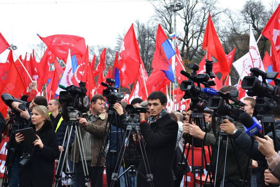 В Кишиневе прошел многотысячный митинг против властей