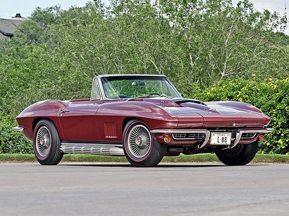 Acesta e cel mai scump Chevrolet Corvette vândut vreodată la o licitaţie