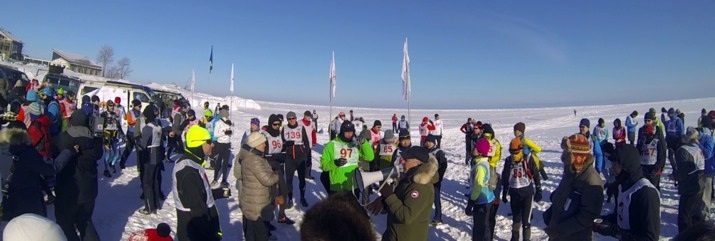На Байкале прошел экстремальный ледовый марафон
