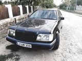 Mercedes Series (W124)
