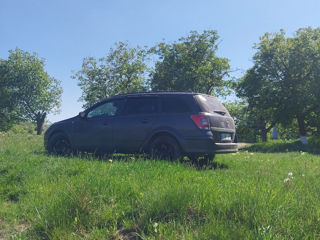 Opel Astra foto 3