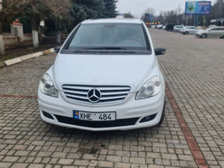 Mercedes B-Class