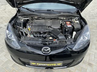 Mazda 2 foto 7