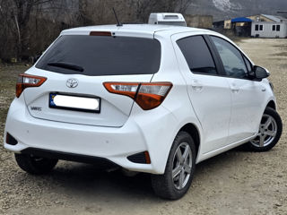 Toyota Yaris foto 4