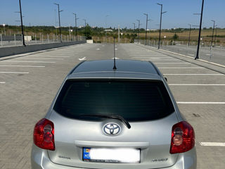 Toyota Auris foto 3