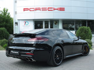 Porsche Panamera foto 7