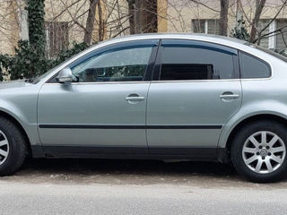 Volkswagen Passat foto 3