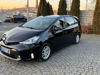 Toyota Prius + foto 2