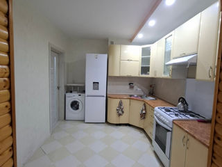 1-комн. кв., 43 м², 3/9 эт.
