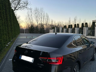 Skoda Superb foto 3