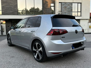 Volkswagen Golf foto 3