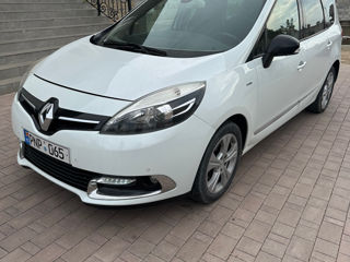 Renault Grand Scenic foto 1