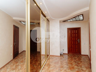 Apartament cu 3 camere, 96 m², Ciocana, Chișinău foto 12