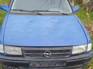 Opel Astra foto 2