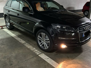 Audi Q7 foto 4