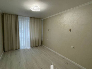 Apartament cu 2 camere, 50 m², Centru, Chișinău foto 2