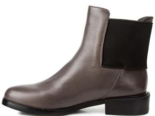 Botine Clarks foto 5